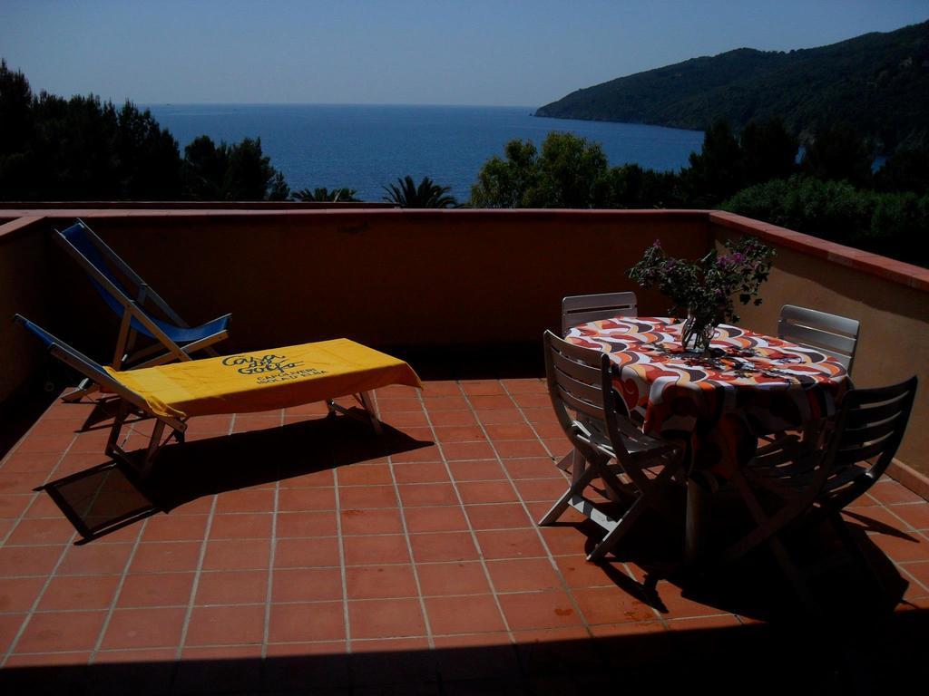 Casa Del Golfo Aparthotel Lacona Ruang foto