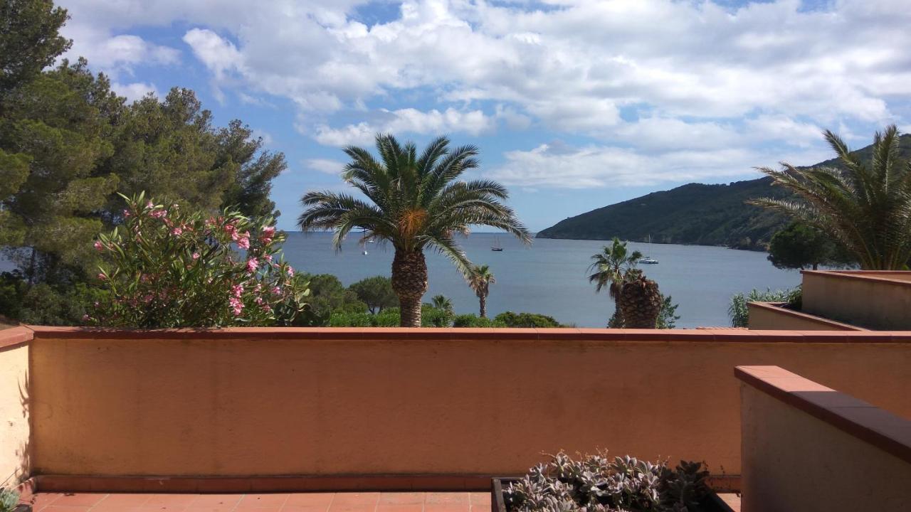 Casa Del Golfo Aparthotel Lacona Bagian luar foto