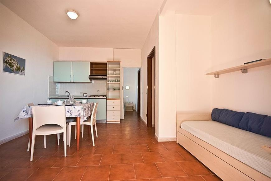 Casa Del Golfo Aparthotel Lacona Bagian luar foto