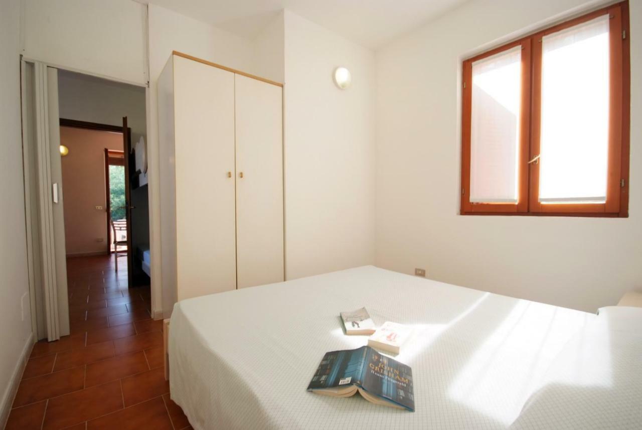Casa Del Golfo Aparthotel Lacona Bagian luar foto