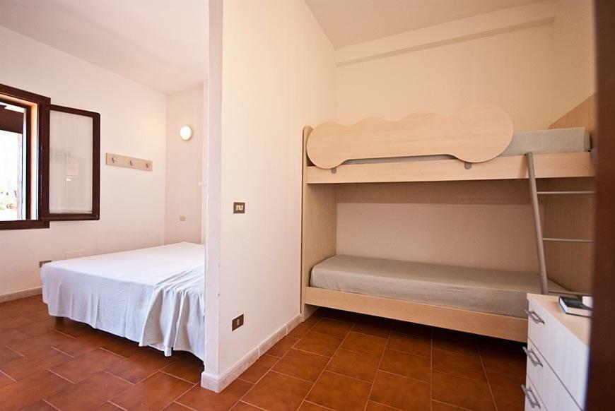 Casa Del Golfo Aparthotel Lacona Bagian luar foto