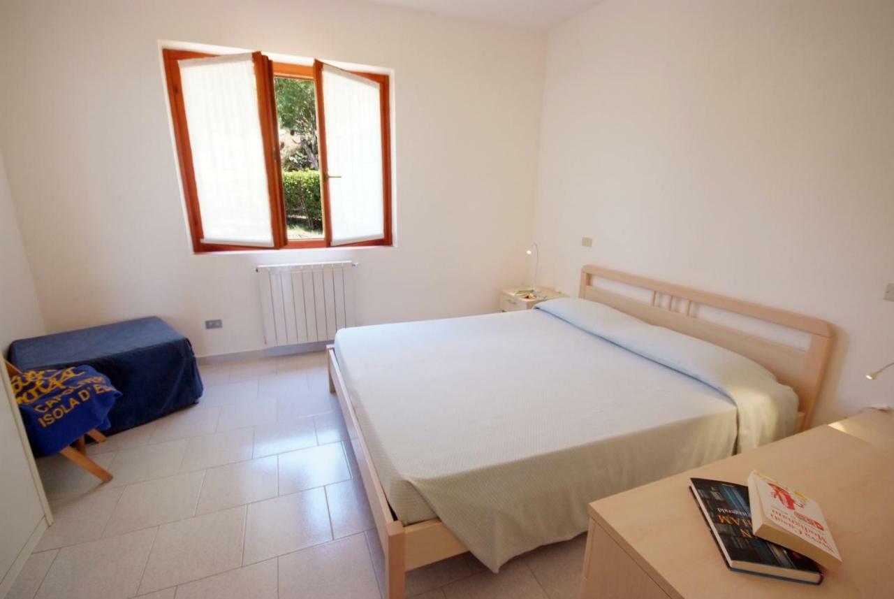 Casa Del Golfo Aparthotel Lacona Bagian luar foto